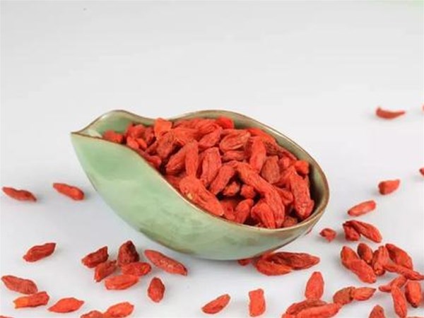 陰虛火旺吃什么？5種食物巧改善